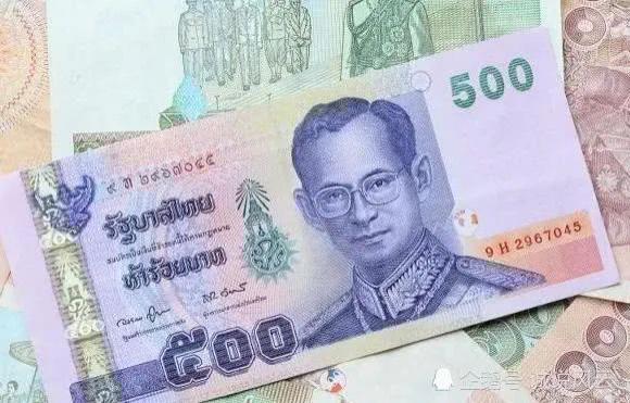 比特币去中心化的风险_新人玩比特币怎么入门_比特币价值波动的影响