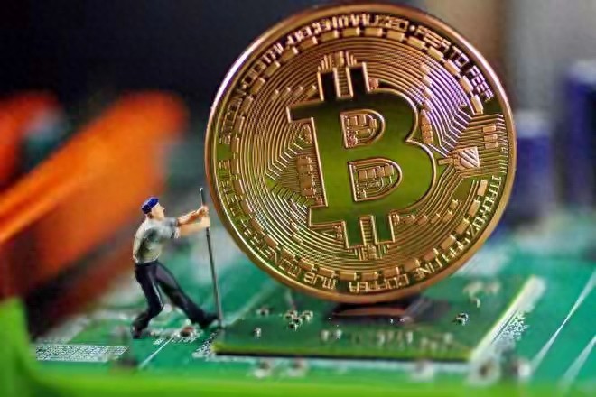 比特币闪崩13%致193亿美元爆仓，加密市场沦为炼狱？