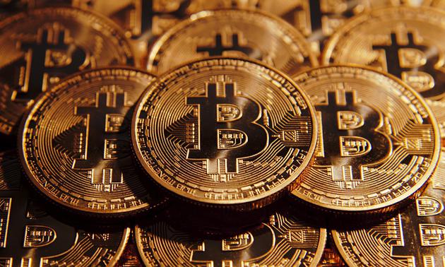 2017年比特币价值连城？是泡沫还是类似黄金的存在？
