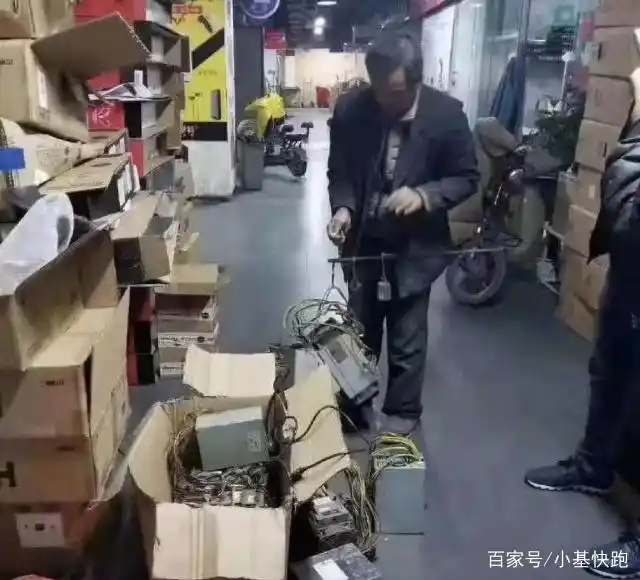 币圈惨状_比特币暴跌_有个朋友比特币赚了2个亿