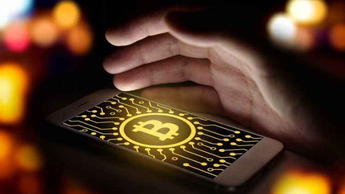 比特币靠什么盈利_比特币价格走势_区块链技术与比特币的关系